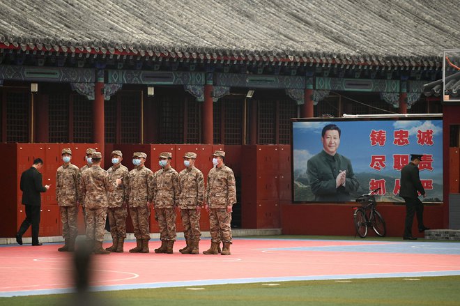 Iz Pekinga je čedalje pogosteje slišati pozive Putinu, naj probleme z Ukrajino reši z dialogom. FOTO: Noel Celis/AFP
