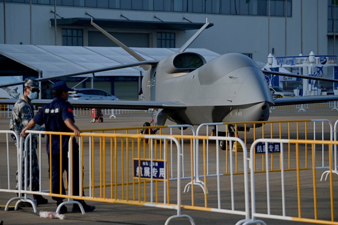 Rusija naj bi od Kitajske zahtevala tudi dobavo vojaških dronov. FOTO: Noel Celis/AFP
