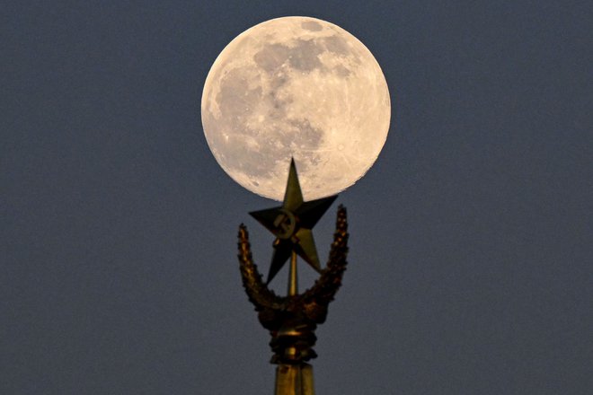 Ne glede na to, ali se bo vojna v Ukrajini hitro končala in ne glede na izid, je Rusija pred daljšim obdobjem notranjepolitične negotovosti in zunanje izolacije. FOTO: Afp
