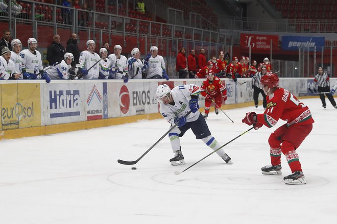 Slovenska hokejska reprezentanca je nazadnje igrala doma lani novembra, takrat tudi proti zdaj izključeni Belorusiji. FOTO:&nbsp;Leon Vidic/Delo
