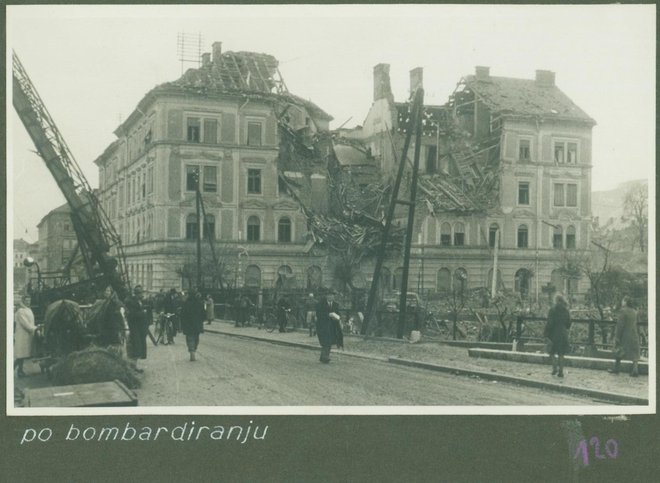 Zakonca Tofan sta v Mariboru prebivala na Marijini ulici 10 v drugem nadstropju mogočne stanovanjske hiše. Ne ulica ne hiša v bližini frančiškanske cerkve danes ne obstajata več.

VIR: Pokrajinski arhiv Maribor, Zbirka fotografij in razglednic
