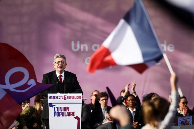 Bi volivci lahko Jean-Luca Mélenchona spravili v drugi krog predsedniških volitev, pred hrupnimi kandidati (skrajne) desnice?FOTO: Sarah Meyssonnier/Reuters
