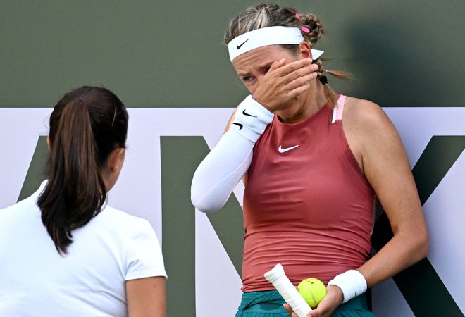 V drugem nizu dvoboja tretjega kola s Kazahstanko&nbsp;Jeleno Ribakino v Indian Wellsu je Victoria Azarenka (na fotografiji) že pred dvema tednoma zajokala na igrišču.&nbsp;FOTO: Jayne Kamin-Oncea/USA Today Sports
