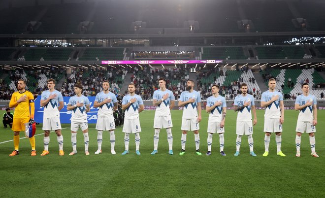 Slovenski nogometaši so v Dohi dvakrat remizirali s Hrvaško in Katarjem. FOTO: Ibraheem Al Omari/Reuters
