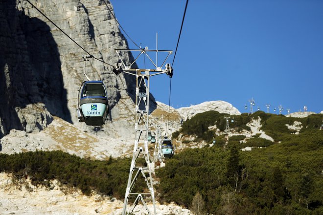 Občina Bovec je na razpis prijavila del žičnice na Kanin. Foto Uroš Hočevar
