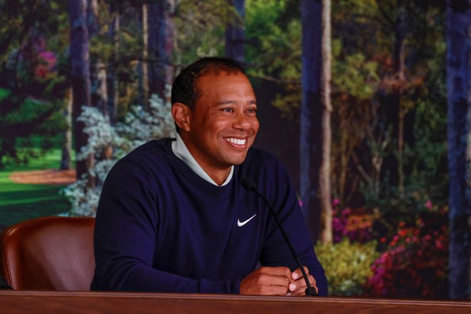 Tiger Woods med novinarsko konferenco v Augusti. FOTO: Reuters
