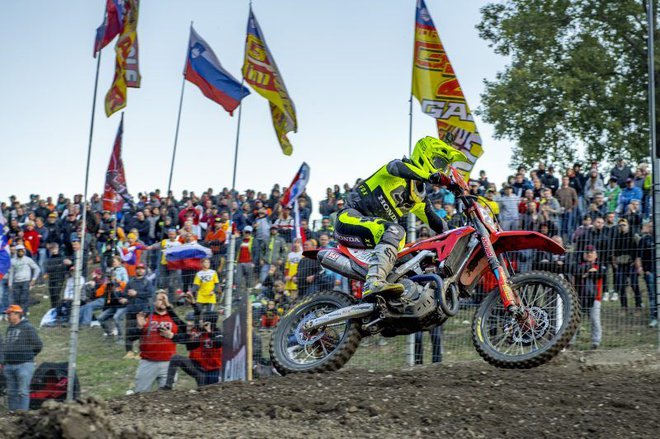 Tim Gajser bo spet imel veliko podporo navijačev. FOTO: Honda Racing
