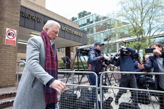 Boris Becker po današnji razsodbi v Londonu. FOTO: Peter Cziborra/Reuters
