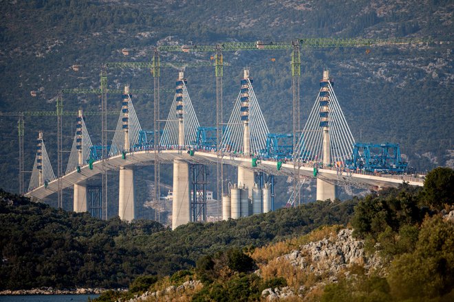 Hrvaška zaključuje enega največjih infrastrukturnih projektov v zadnjem času. Most na Pelješac je danes tudi simbol infrastrukture pri južnih sosedih. FOTO: Matija Djanjesic/Cropix
