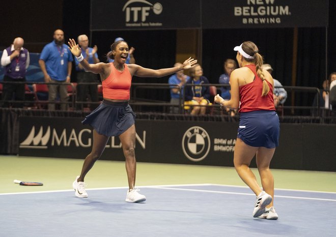 Asia Muhammad in Jessica Pegula sta se razveselili odločilne zmage. FOTO: Susan Mullane/USA Today Sports
