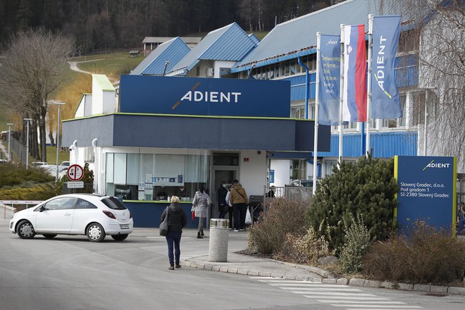 Ameriška multinacionalka se je iz Slovenije lani umaknila zaradi nekonkurenčnosti slovenskega delovnega trga ter razmer v avtomobilski industriji. FOTO: Leon Vidic/Delo
