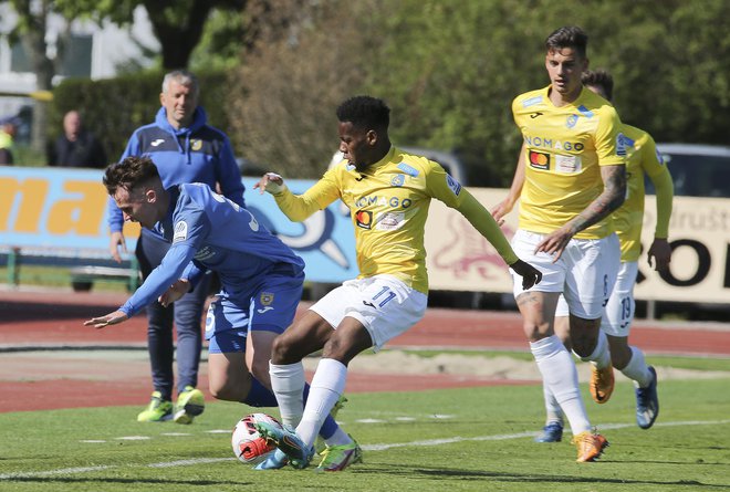 Bravo je bil v tej ligaški sezoni dolgo trn v peti najboljšim, v pokalnem tekmovanju pa lahko tudi osvoji lovoriko. FOTO: Jože Suhadolnik/Delo
