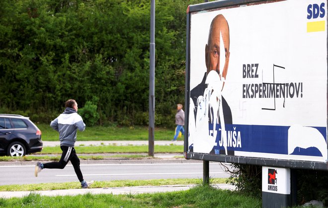 Stranka Gibanje Svoboda, ki so ji sredinski volivci tokrat podelili bianko menico za spopad z neliberalnimi trendi v slovenski politiki, se zoperstavlja dobro naoljenemu političnemu stroju, stranki SDS.&nbsp;FOTO:&nbsp;Borut Živulović/Reuters
