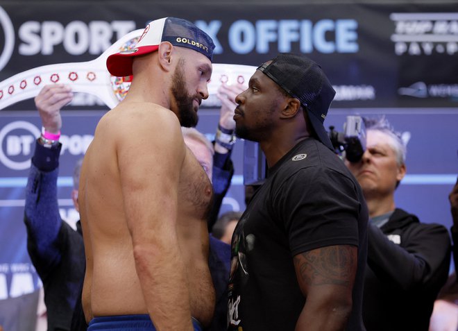 Tyson Fury bo poskušal prednost v višini unovčiti tudi proti Dillianu Whytu. FOTO: Andrew Couldridge/Reuters
