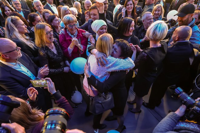 Največ poslancev&nbsp;bo v aktualnem sklicu parlamenta imelo Gibanje Svoboda. FOTO: Črt Piksi/Delo
