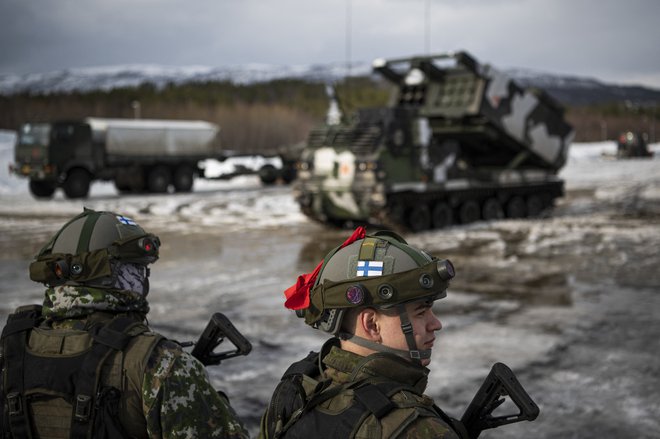 Na Natovi vaji Hladni odziv na Norveškem so nedavno sodelovali tudi pripadniki finskih oboroženih sil. Foto: Jonathan Nackstrand/AFP
