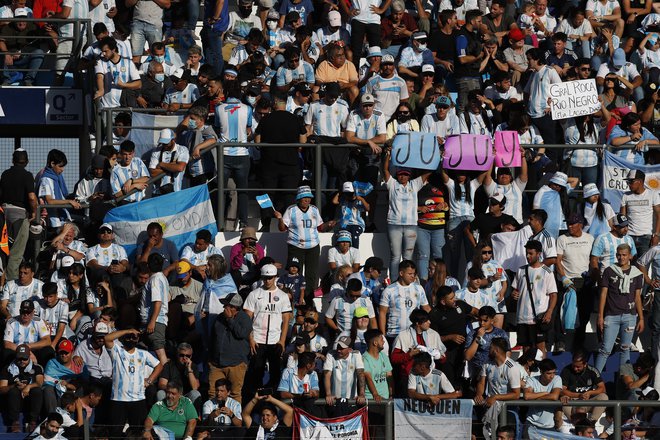 Navijači argentinske reprezentance bodo prišli v Katar v velikem številu. FOTO: Agustin Marcarian Reuters
