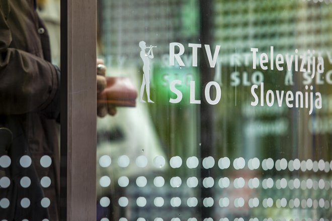 Vodstvo RTV Slovenija je napovedalo, da bo uporabilo vsa pravna sredstva, da zaščiti zaposlene. FOTO: Voranc Vogel/Delo
