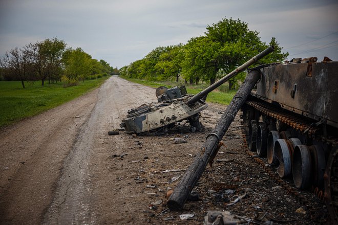 Poveljnik ukrajinskih oboroženih sil Valerij Zalužni je svojemu ameriškemu kolegu Marku Milleyju povedal, da so branilci v okolici Harkova in Izjuma prešli v protinapad. FOTO:&nbsp;Dimitar Dilkoff/AFP

