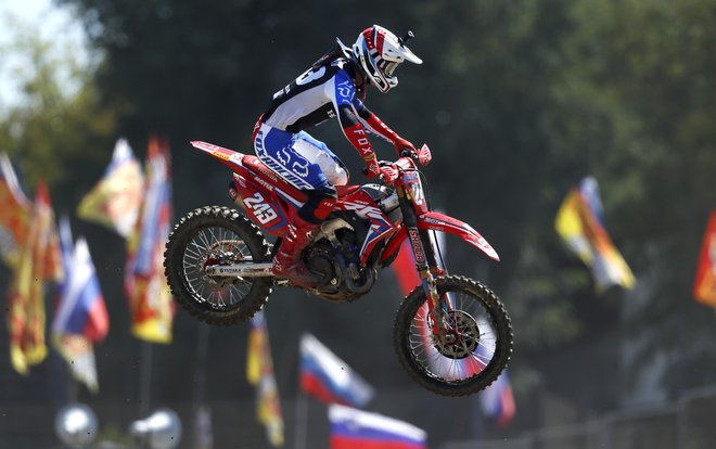 Tim Gajser je v Italiji že vajen bučne podpore rojakov. FOTO:&nbsp;Matej Družnik
