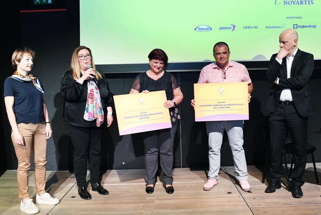 Predaja donacije Združenja L&amp;L: 15 sobnih koles Kliničnemu oddelku za hematologijo UKC Ljubljana in Onkološkemu inštitutu Ljubljana.

Foto Mateja Jordović Potočnik
