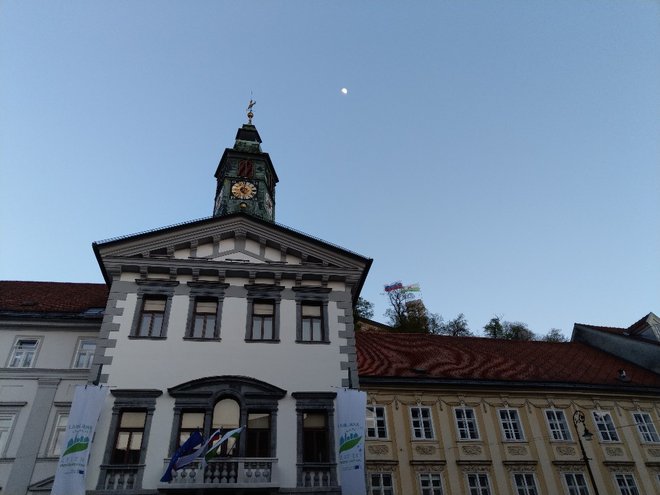 Majsko sejo mestnega sveta so zaključili v uri in pol. FOTO: Aleš Stergar
