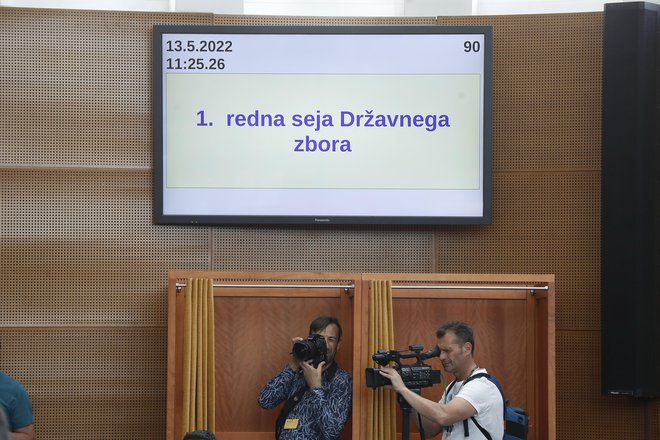 &nbsp;Z zanimanjem smo pričakovali ta dan v parlamentu (na petek, 13. maja) in izpolnila so se pričakovanja tako po vsebini, procesnosti in lucidnosti. Foto Leon Vidic/Delo
