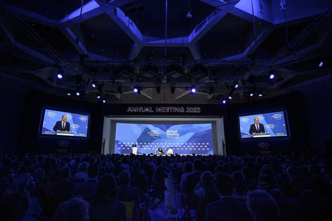 Davos danes. FOTO: Fabrice Coffrini/AFP
