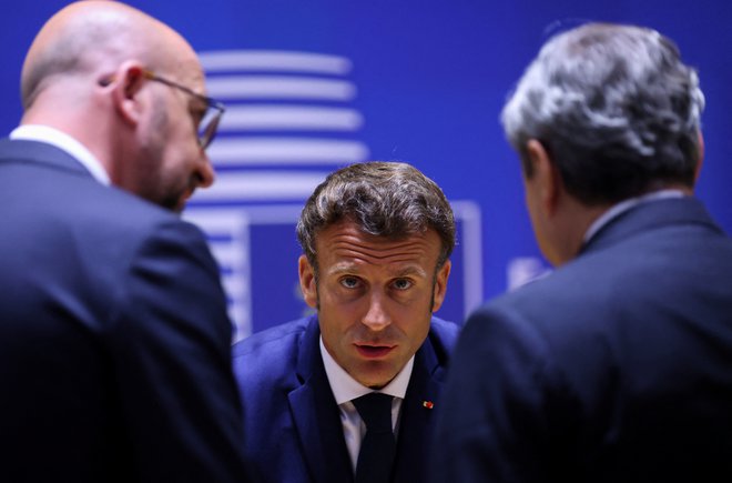 French President Emmanuel Macron attends the European Union leaders summit, as EU's leaders attempt to agree on Russian oil sanctions in response to Russia's invasion of Ukraine, in Brussels, Belgium May 30, 2022. REUTERS/Johanna Geron