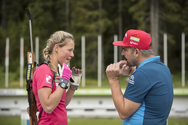 Anamarija Lampič in trener Ricco Gross sta se resno lotila priprav na sezono. FOTO:&nbsp;Jure Eržen/Delo
