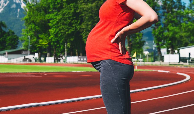 Zdaj vem, da tek ni samo nenevaren med nosečnostjo, zdrav in koristen je tako za mamo kot otroka v maternici. FOTO: Arhiv Polet/Shutterstock
