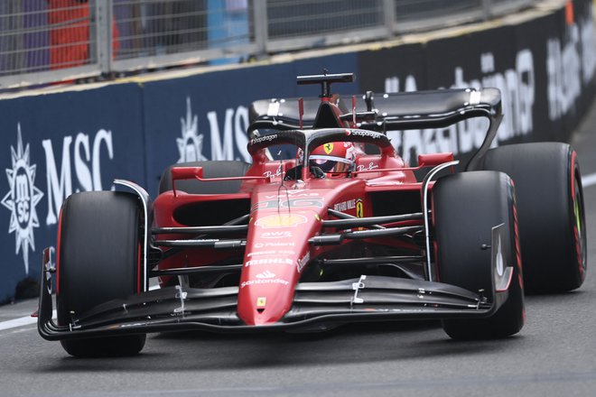 Charles Leclerc je bil vnovič najhitrejši v kvalifikacijah. FOTO: Ozan Kose/AFP
