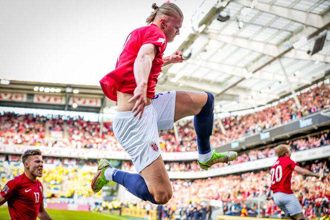 Erling Braut Haaland trese mreže kot za stavo. FOTO: Beate Oma Dahle/AFP
