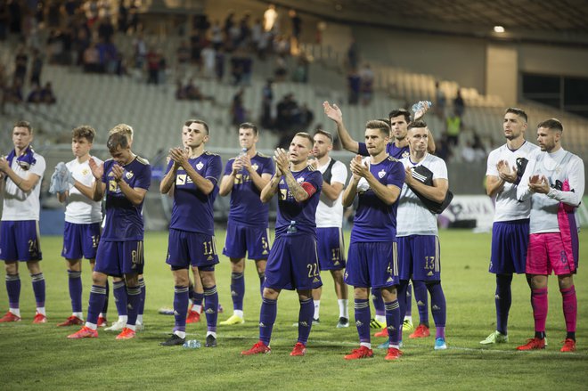 Nogometaši Maribora morajo najprej v izločilnem delu lige prvakov premagati Šahtjor iz Soligorska. FOTO: Jure Eržen
