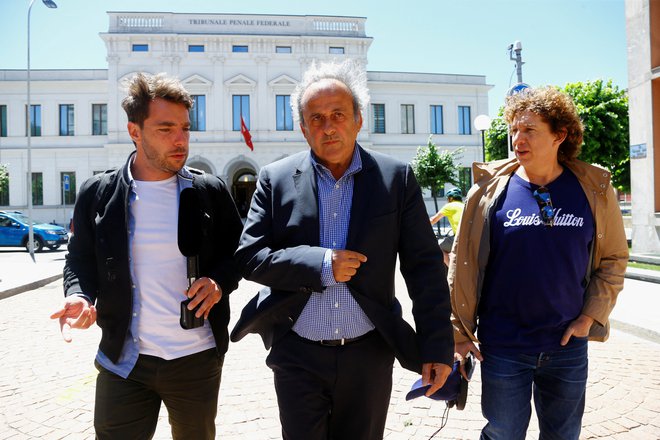 Nekdanji predsednik Evropske nogometne zveze Michel Platini nima miru. FOTO: Arnd Wiegmann/Reuters
