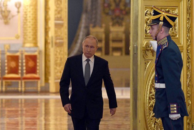 Ruskemu predsedniku Vladimiriju Putinu bo prek Bricsa vsaj delno povrnjena legitimnost in ponujena priložnost, da Zahodu sporoči, da ni sam. FOTO: Sputnik/Reuters
