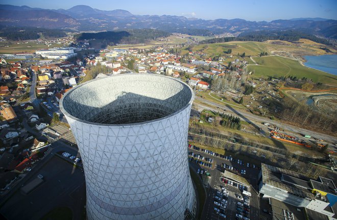 V šoštanjski termoelektrarni sta delujoča dva premogovna bloka, to sta bloka 5 in 6. FOTO: Jože Suhadolnik
