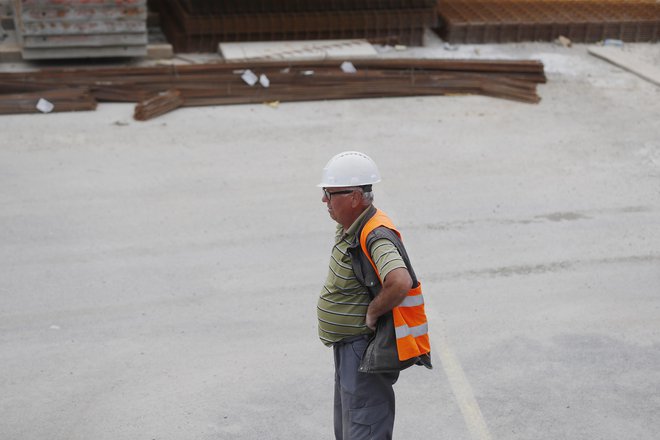 Storitve za uporabnike morajo biti med seboj povezljive, so opozorili udeleženci posveta. FOTO: Leon Vidic/Delo
