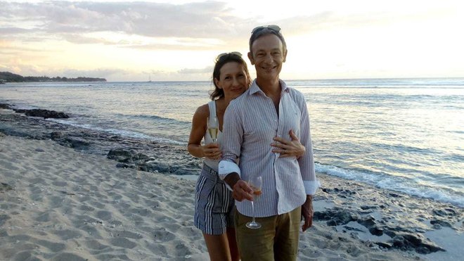 Saša in&nbsp;Bernard, ki bosta kmalu praznovala peto obletnico poroke, na Reunionu neskončno uživata. FOTO: osebni arhiv
