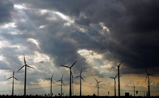 Da je treba pospešiti zelene investicije, saj načrt Repower EU nima alternative. FOTO: Hannibal Hanschke/Reuters
