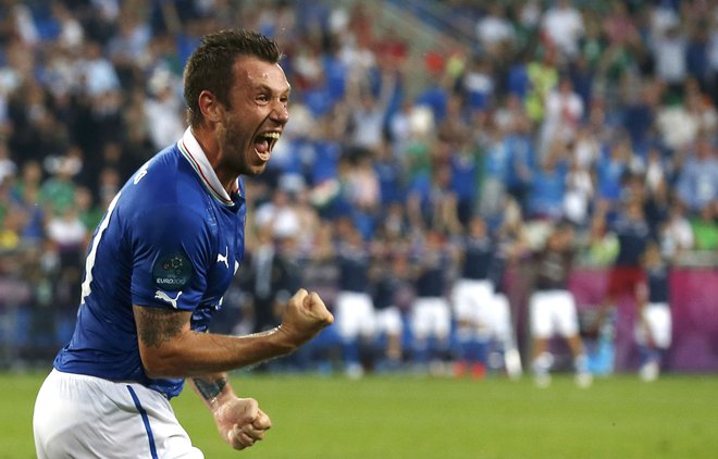 Nekdanji italijanski nogometaš Antonio Cassano je danes dopolnil 40 let. FOTO: Petr Josek/Reuters
