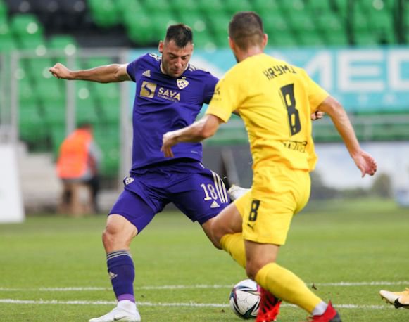 Roko Baturina je zabil oba gola za Maribor. FOTO: NK Maribor/twitter
