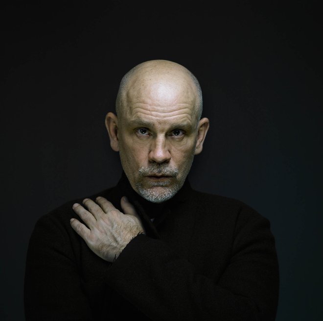 Resnično nisem nekdo, ki bi lahko čutil ponos ali tovrstno zadovoljstvo, tega preprosti nimam v sebi, meni Malkovich. FOTO: Sandro Miller
