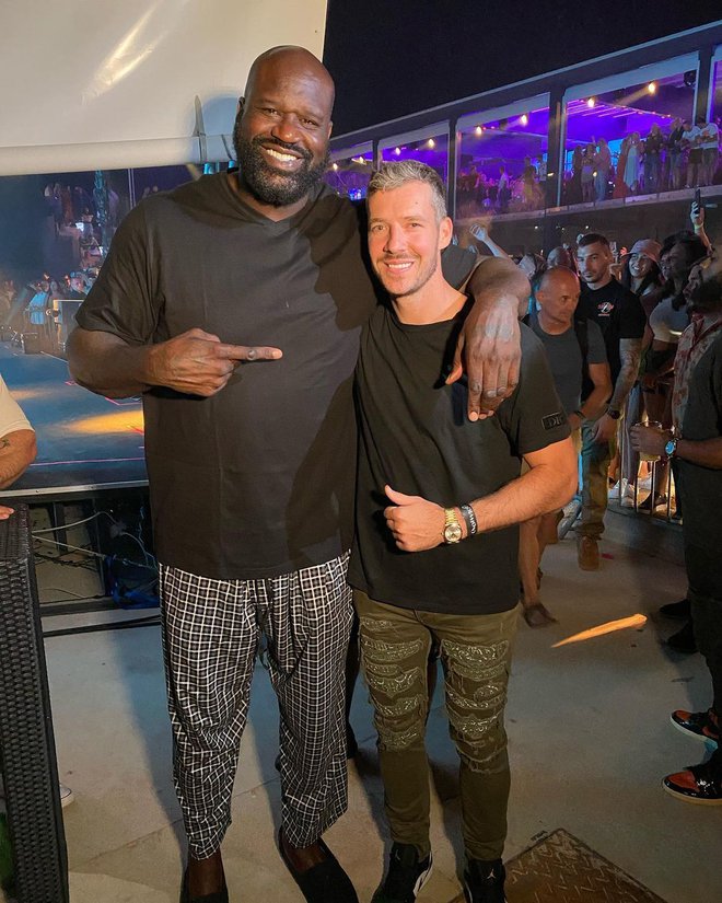 Shaquille O&#39;Neal in Goran Dragić sta skupaj igrala za Phoenix, ko je bil Dragić še novinec v ligi NBA. Takole sta moči združila na Krku.&nbsp;FOTO: Instagram
