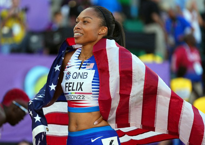 Sedemkratna olimpijska prvakinja Allyson Felix je na svojem desetem svetovnem prvenstvu sklenila svojo bogato atletsko kariero. FOTO: Aleksandra Szmigiel/Reuters
