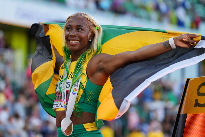 Shelly-Ann Fraser-Pryce je v ženskem šprintu osvojila še peti naslov svetovne prvakinje v atletiki. FOTO: Aleksandra Szmigiel/Reuters
