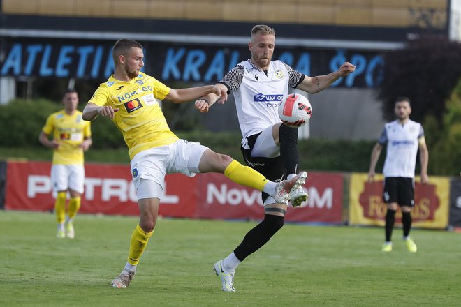 Bravo in Koper sta se na zadnjih dveh prvenstvenih tekmah razšla brez golov, v osmih dvobojih v 1. SNL pa kar štirikrat. FOTO: Leon Vidic/Delo
