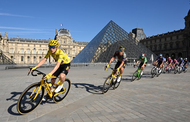 FOTO: Bertrand Guay/Pool via Reuters
