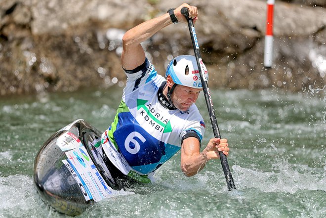 Benjamin Savšek bi rad združil vse tri krone, saj je trenutni olimpijski in evropski prvak. FOTO: Blaž Samec/Delo
