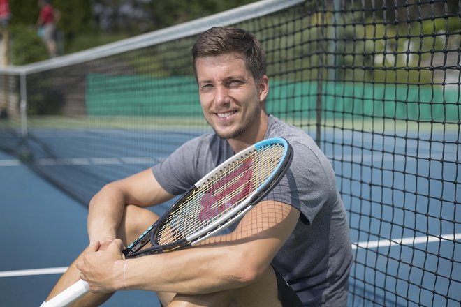 Aljaž Bedene je zadnjič nastopil v Umagu. Po odprtem prvenstvu ZDA in Davisovem pokalu bo sklenil športno pot. FOTO:&nbsp;Leon Vidic/Delo
